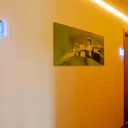 Hotel Lounge