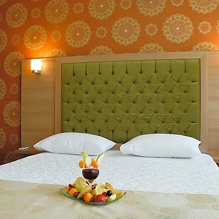 Lounge 3*