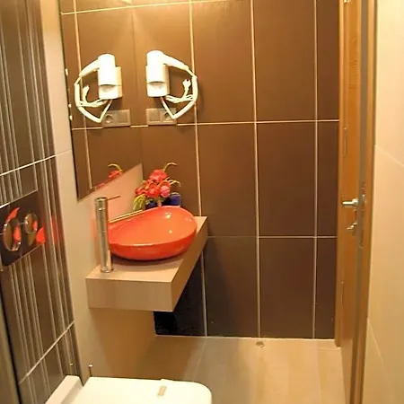 Lounge 3*